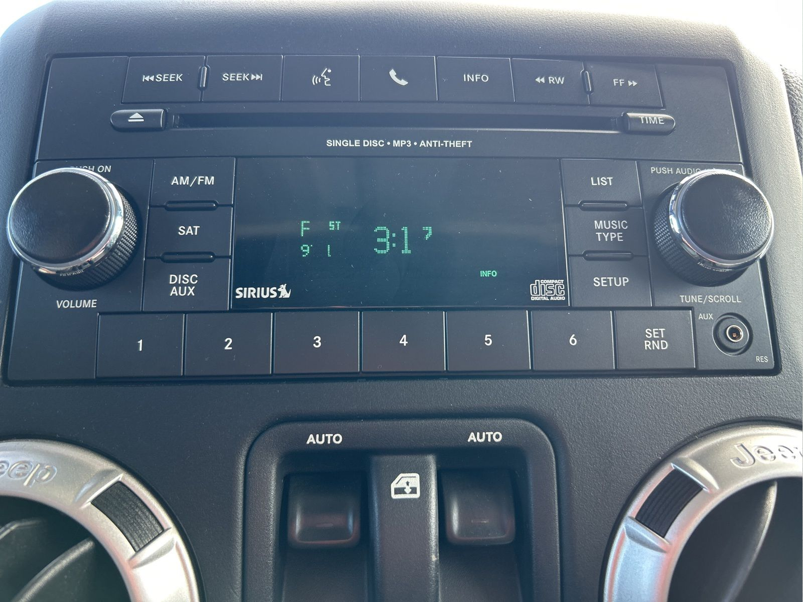 2018 Jeep Wrangler JK Sahara