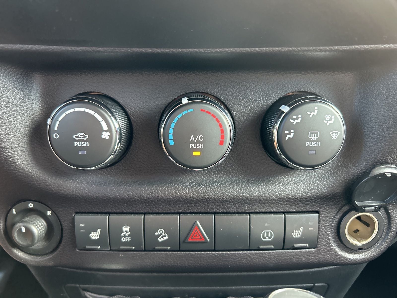 2018 Jeep Wrangler JK Sahara