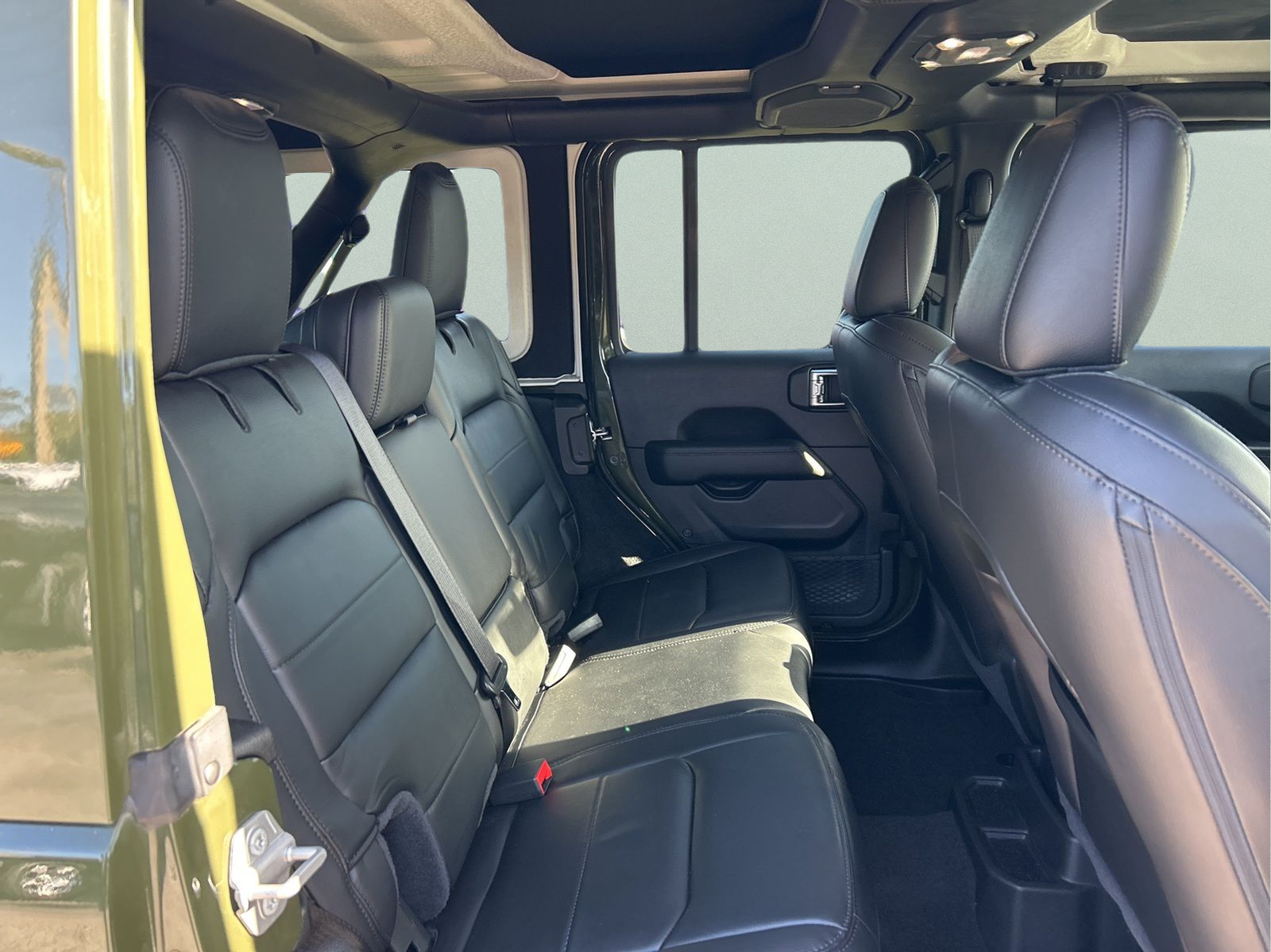 2021 Jeep Wrangler Unlimited Sahara Altitude