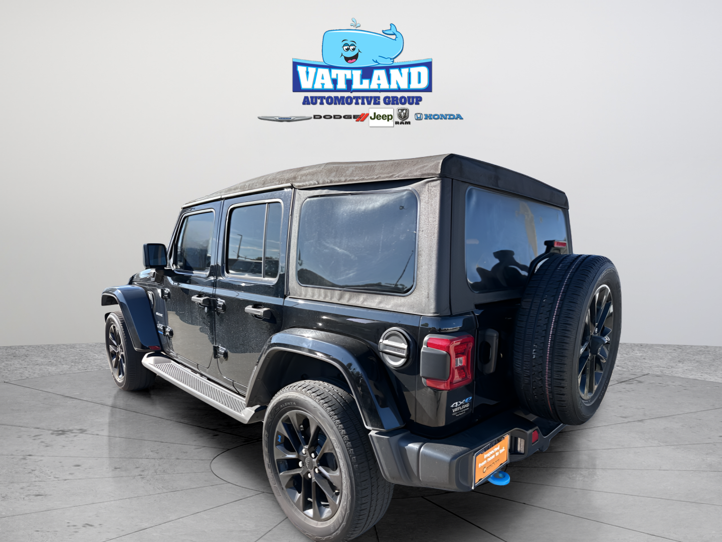 2023 Jeep Wrangler Sahara 4xe