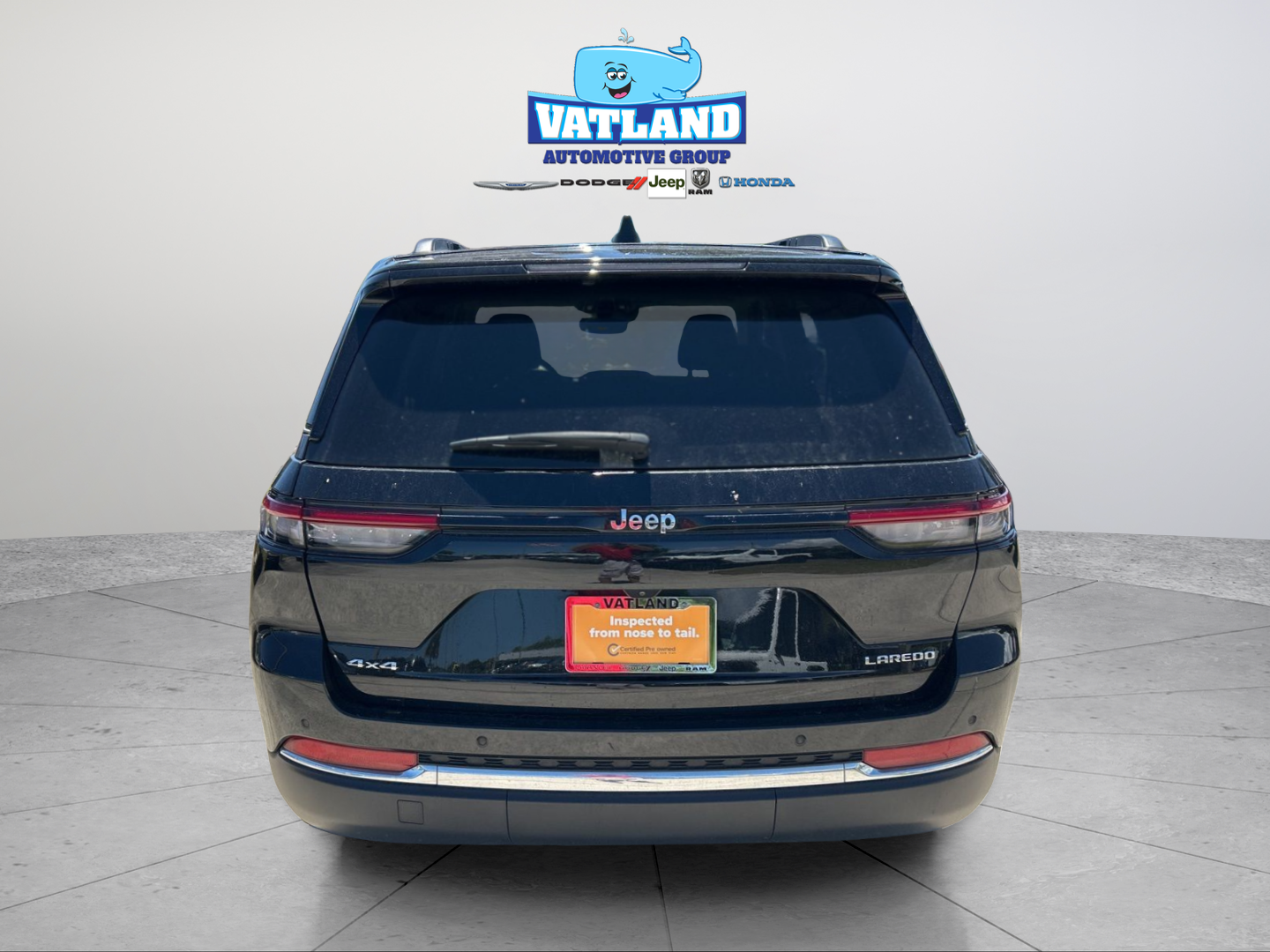 2023 Jeep Grand Cherokee Laredo