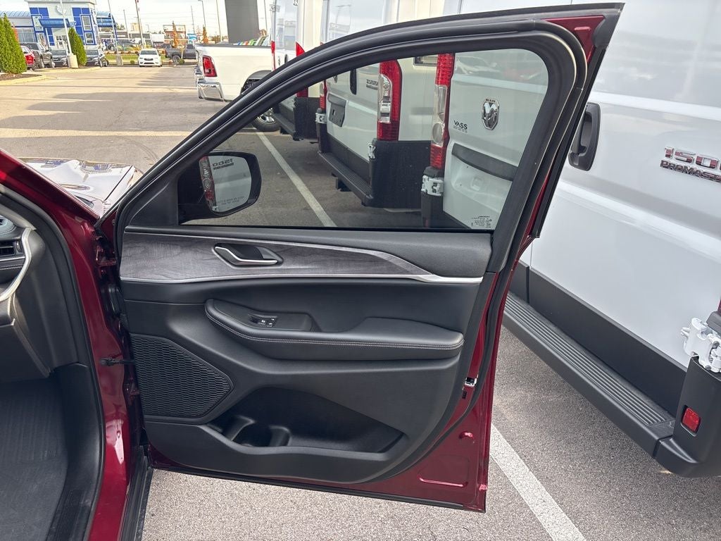 2023 Jeep Grand Cherokee Limited CPO