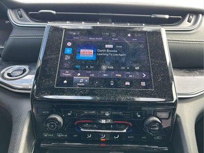 2022 Jeep Grand Cherokee L Laredo