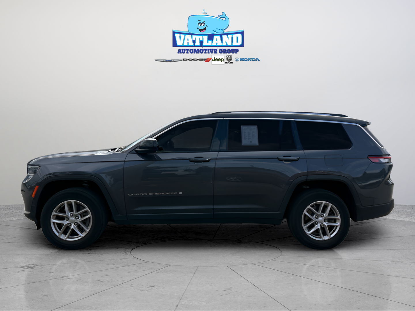 2022 Jeep Grand Cherokee L Laredo