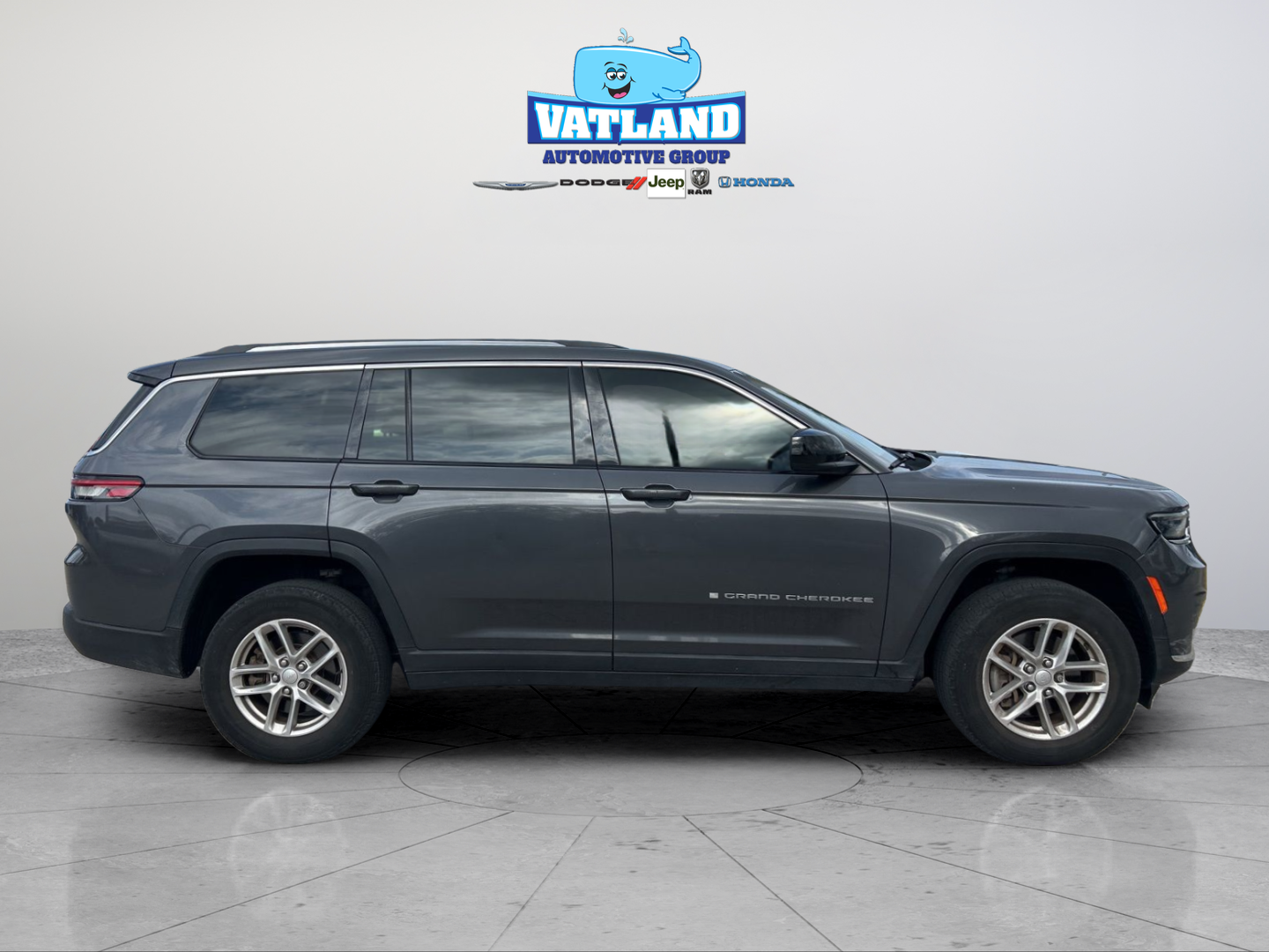 2022 Jeep Grand Cherokee L Laredo