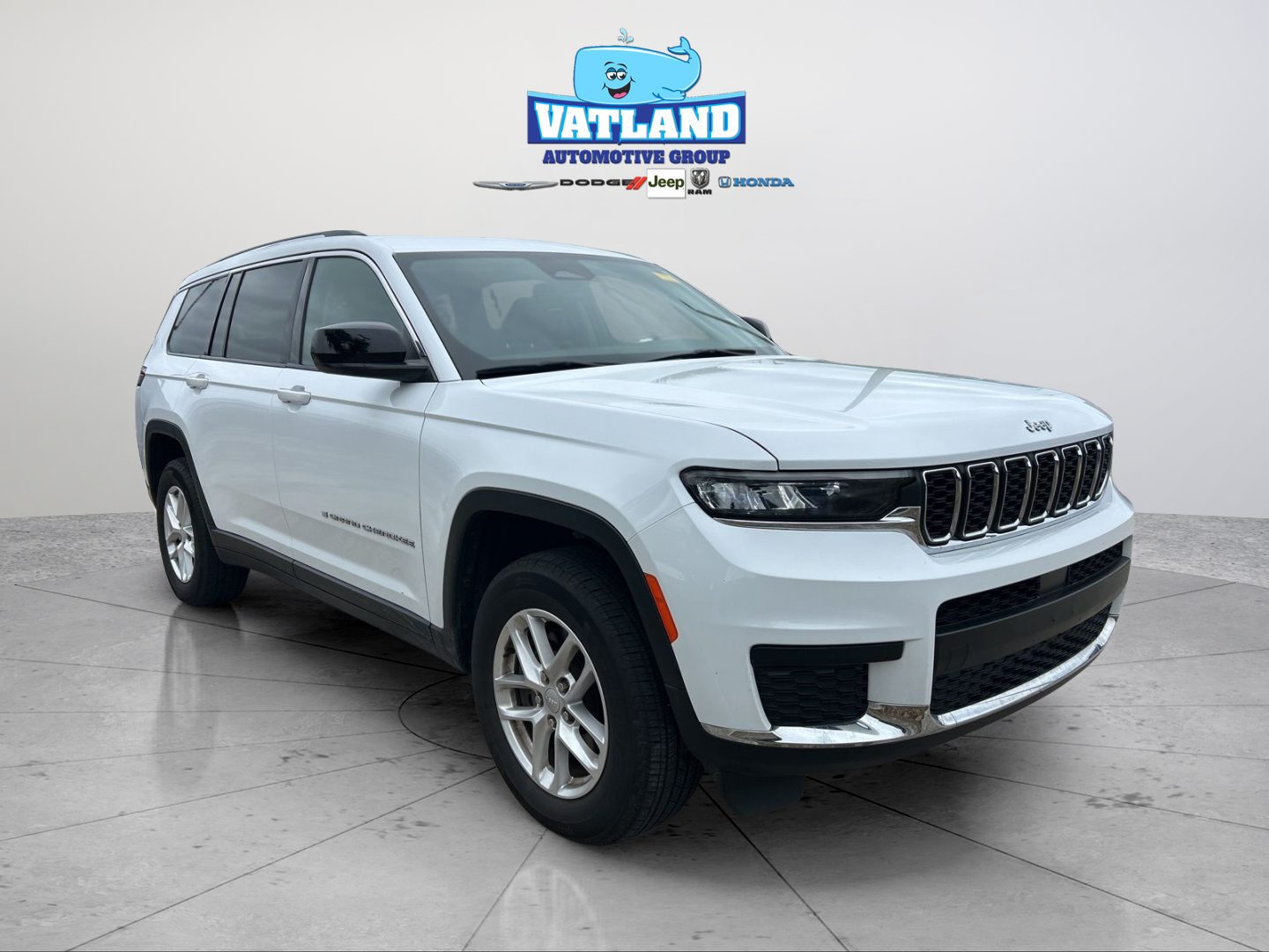 2023 Jeep Grand Cherokee L Laredo