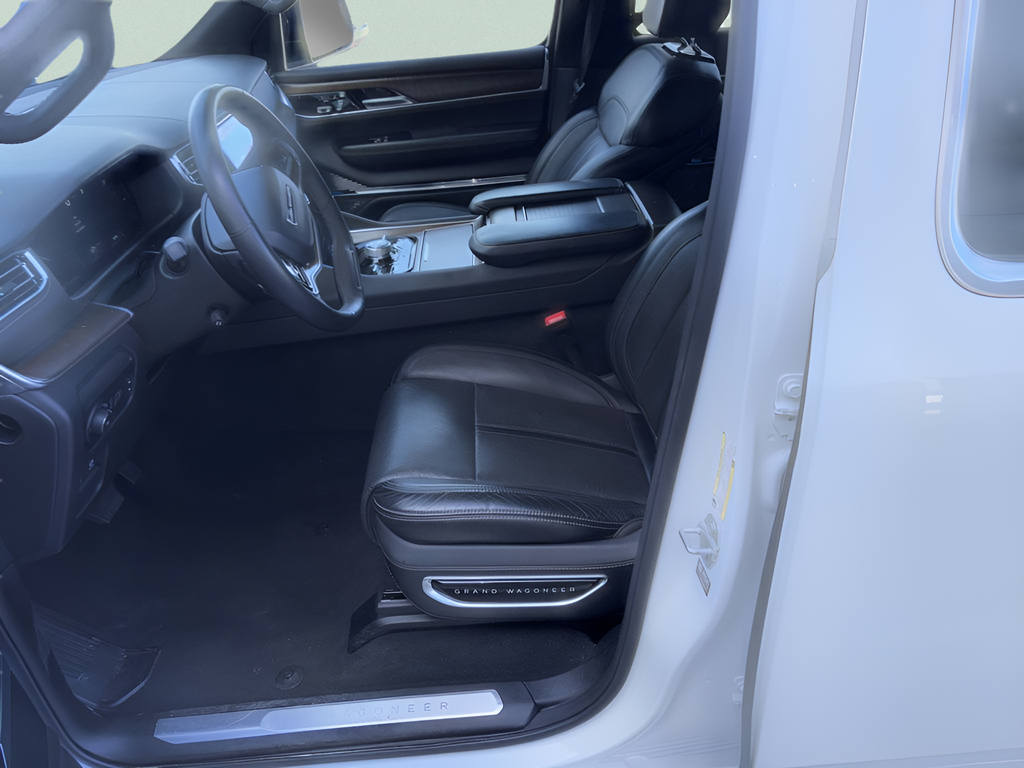 2024 Jeep Grand Wagoneer L Base