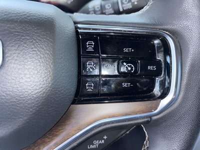 2024 Jeep Grand Wagoneer L Base