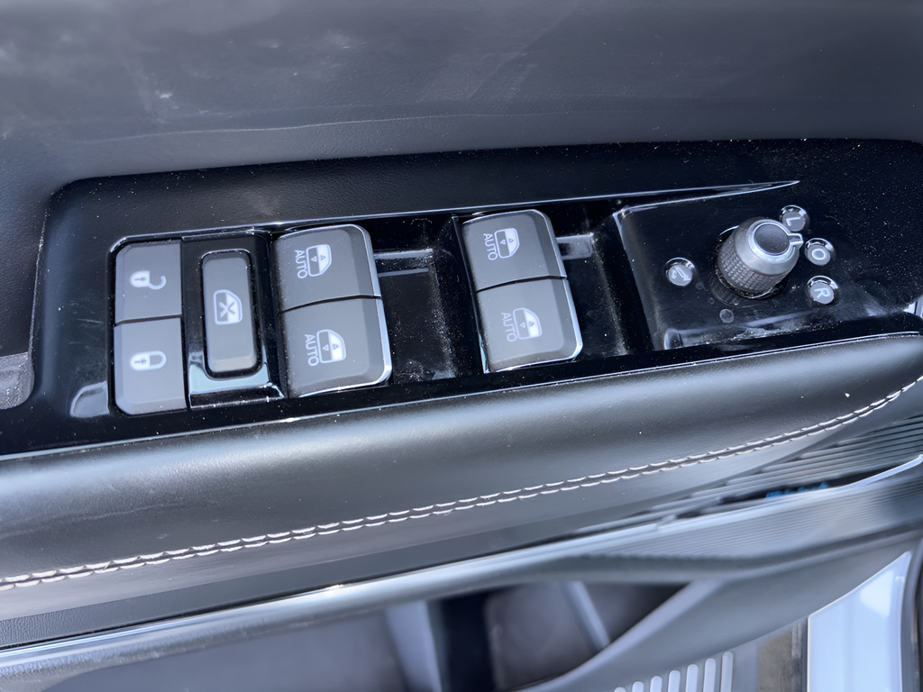 2024 Jeep Grand Wagoneer L Base