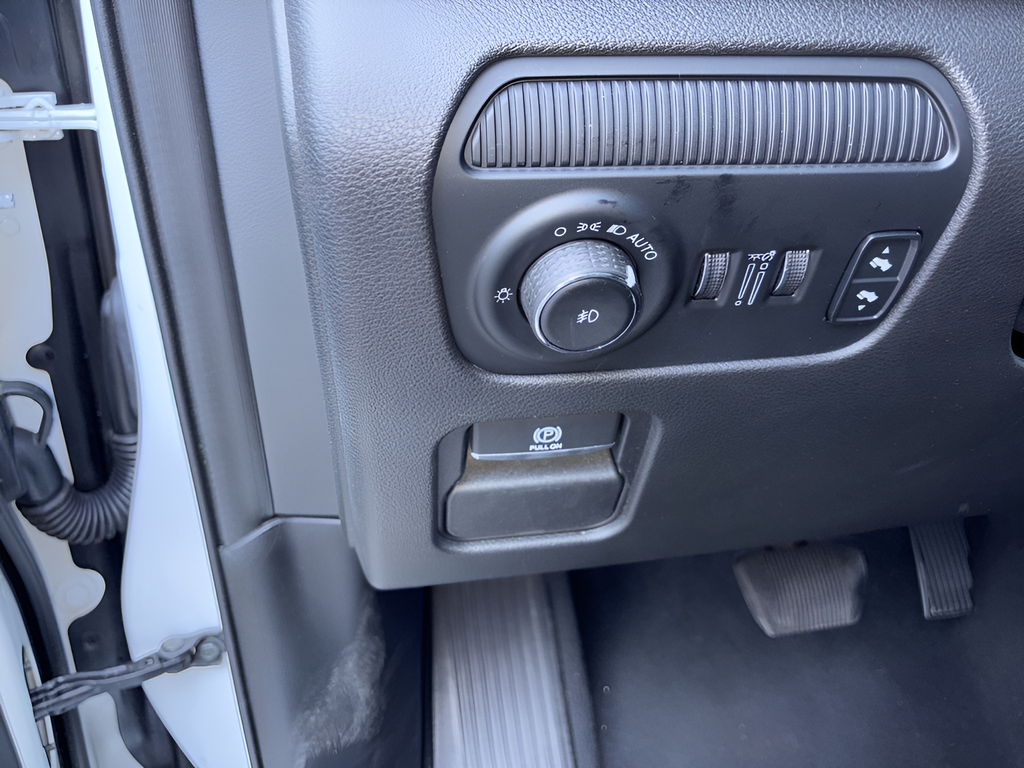 2024 Jeep Grand Wagoneer L Base