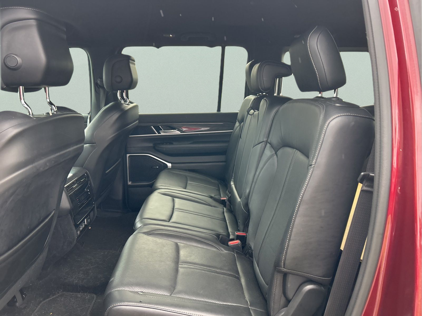 2022 Jeep Wagoneer Series II