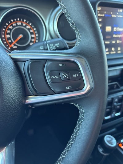 2023 Jeep Gladiator Overland CPO