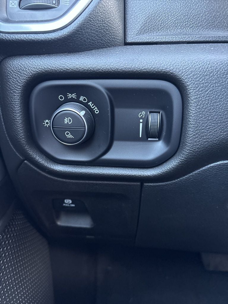 2022 RAM 1500 Big Horn/Lone Star CPO