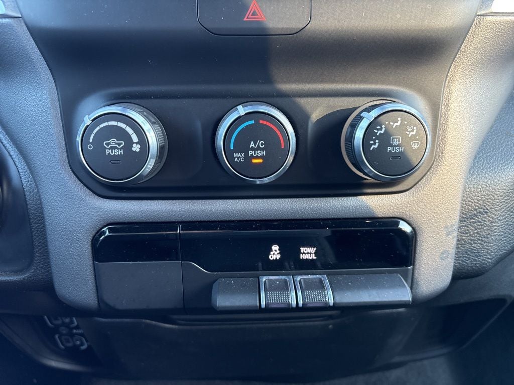 2022 RAM 1500 Big Horn/Lone Star CPO