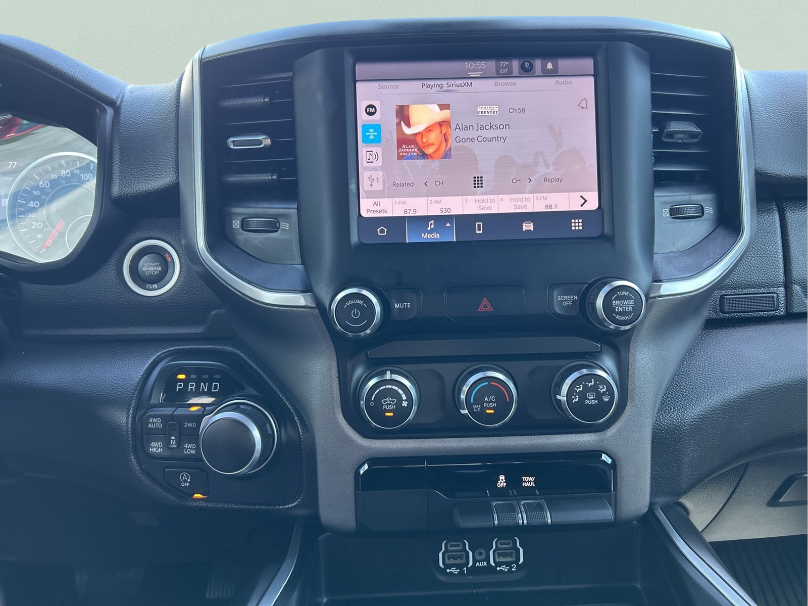 2022 RAM 1500 Big Horn/Lone Star