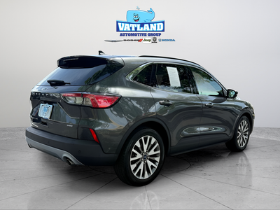 2020 Ford Escape Titanium Hybrid
