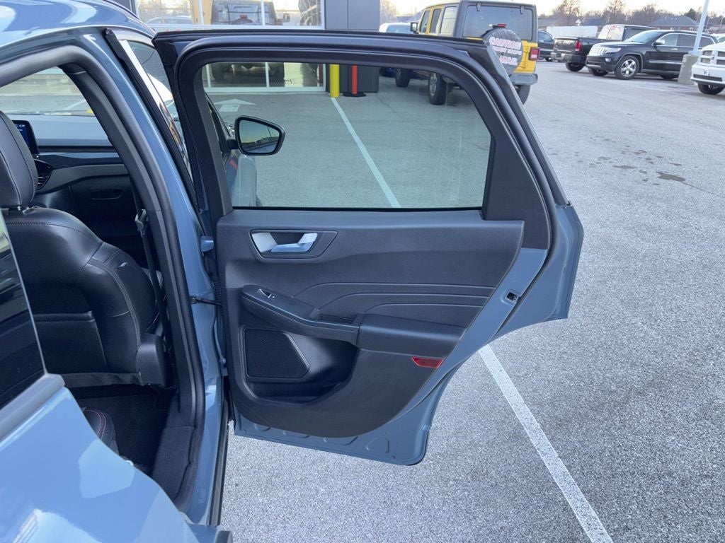 2025 Ford Escape ST-Line