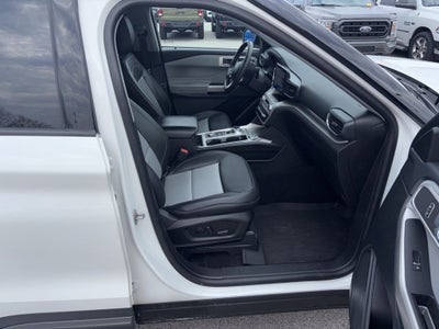2024 Ford Explorer XLT Sport