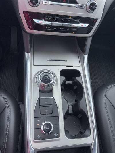 2024 Ford Explorer XLT Sport