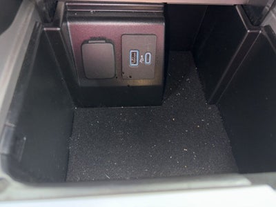 2024 Ford Explorer XLT Sport