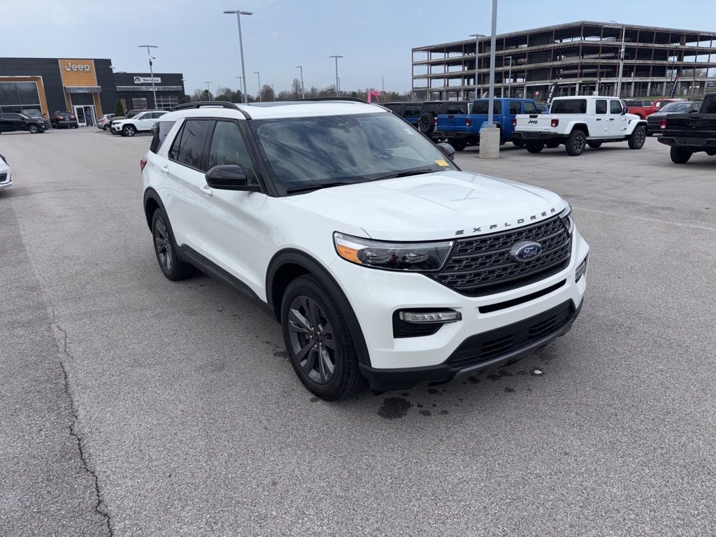 2024 Ford Explorer XLT Sport