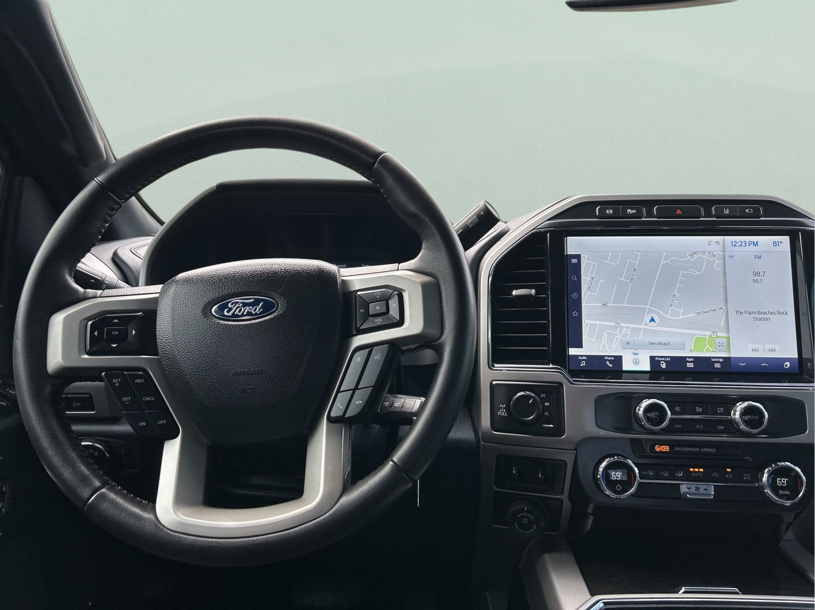 2022 Ford F-250SD Lariat