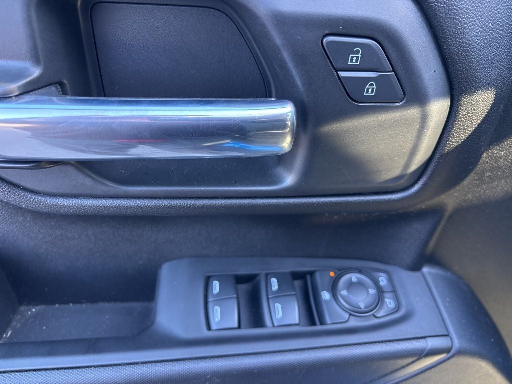 2024 Chevrolet Silverado 1500 Custom CPO