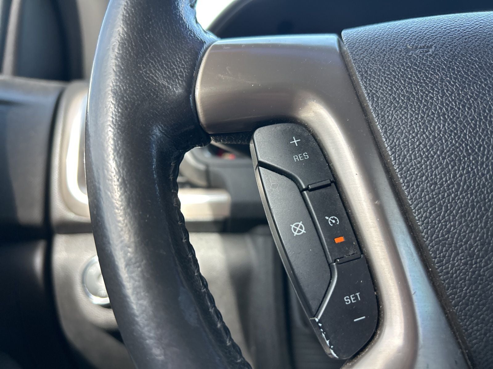 2014 GMC Acadia Denali