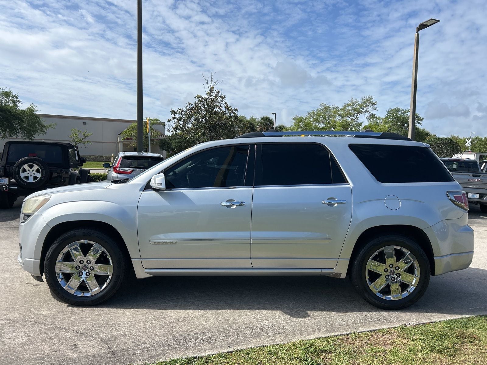 2014 GMC Acadia Denali