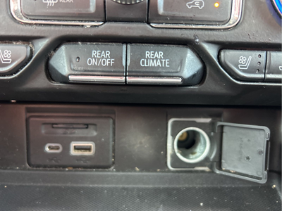 2021 GMC Yukon XL AT4