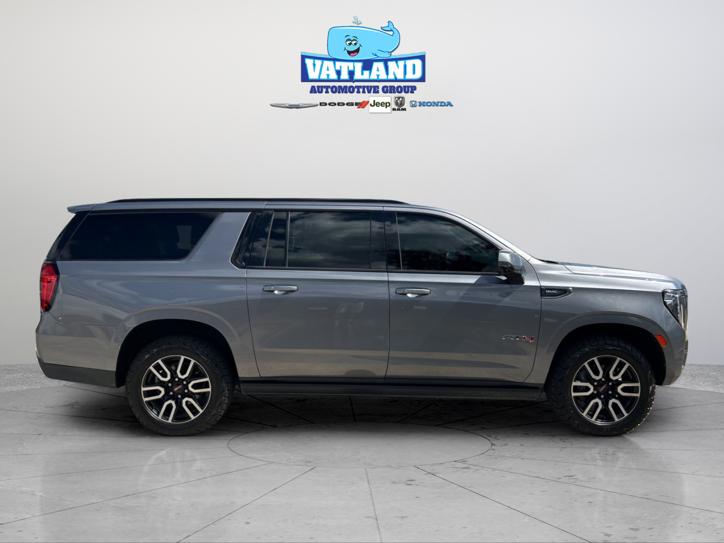 2021 GMC Yukon XL AT4