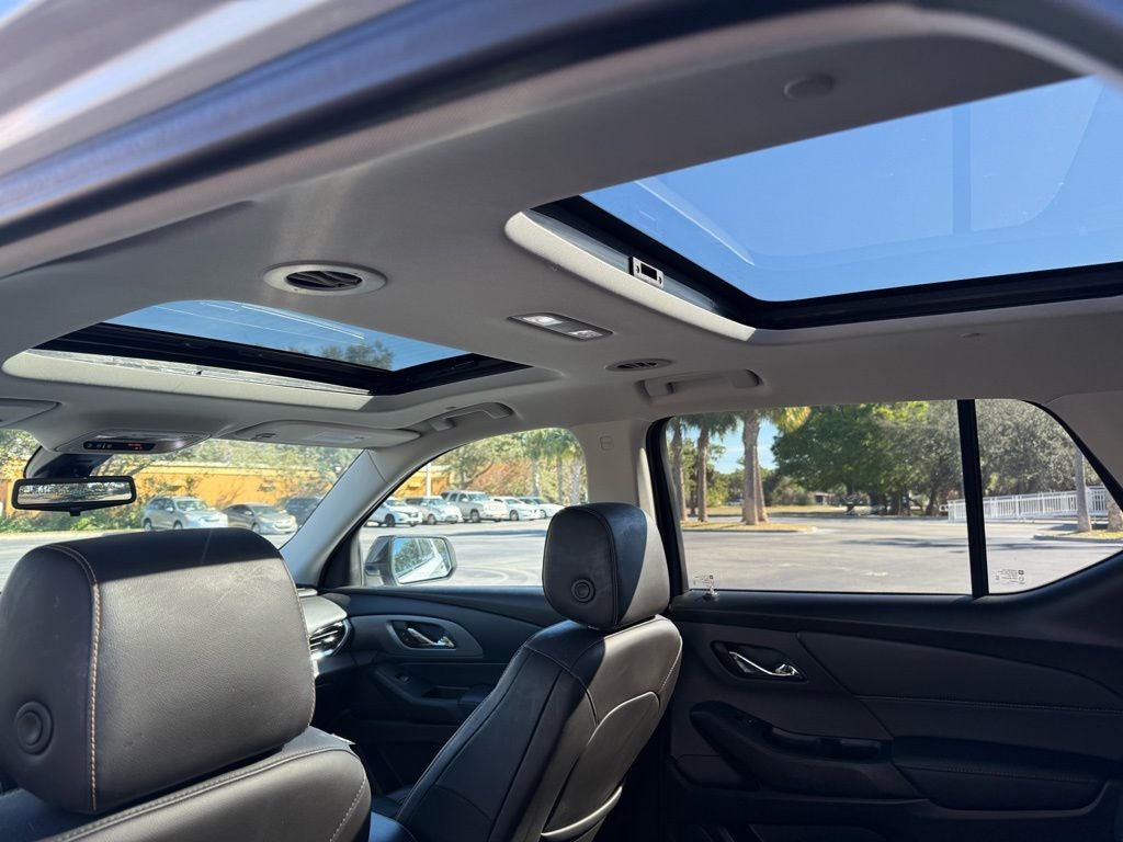 2021 Chevrolet Traverse Premier