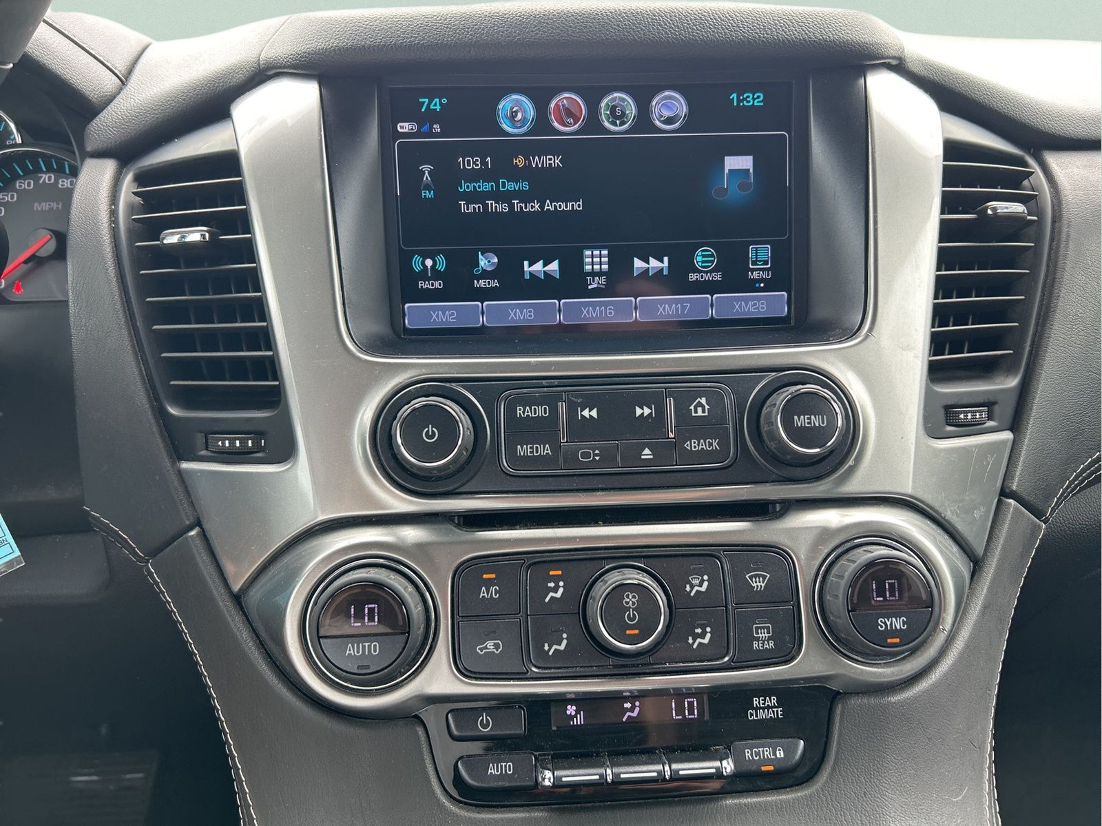 2020 Chevrolet Tahoe LS