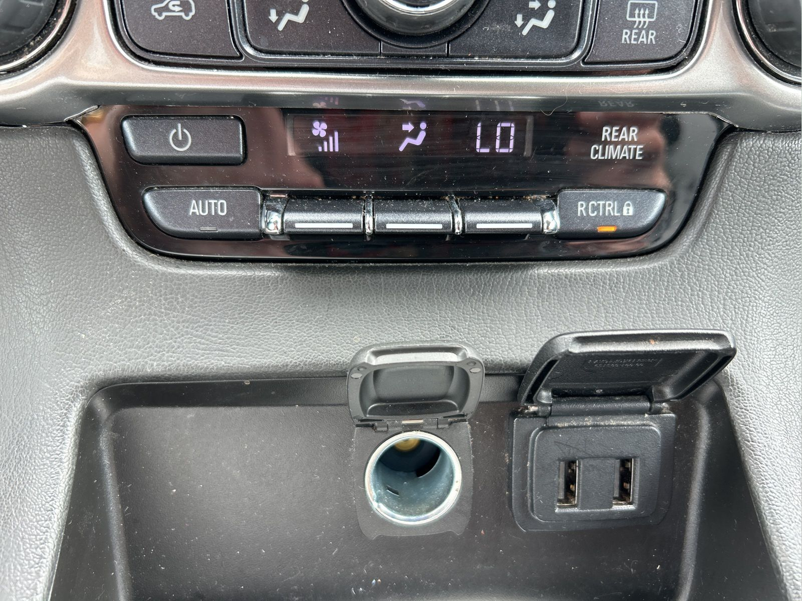 2020 Chevrolet Tahoe LS