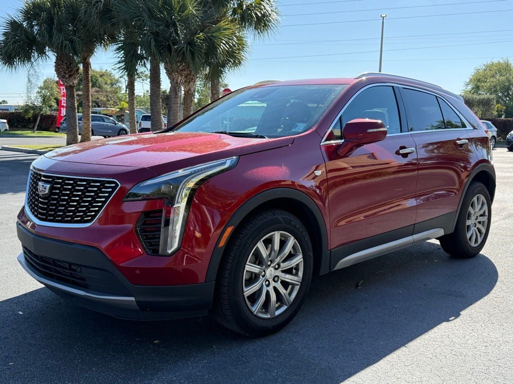 2023 Cadillac XT4 Premium Luxury