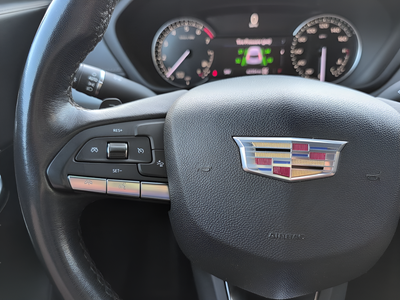 2023 Cadillac XT4 Premium Luxury