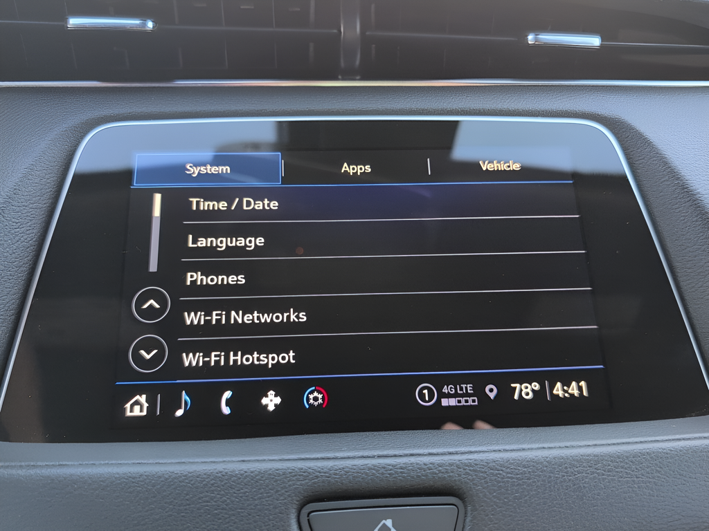 2023 Cadillac XT4 Premium Luxury