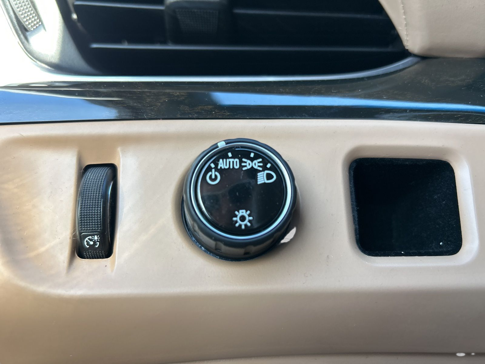 2018 Cadillac Escalade ESV Platinum Edition