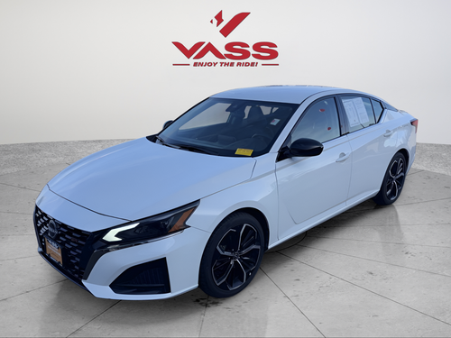 2024 Nissan Altima 2.5 SR