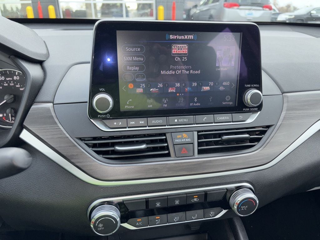 2025 Nissan Altima 2.5 SV