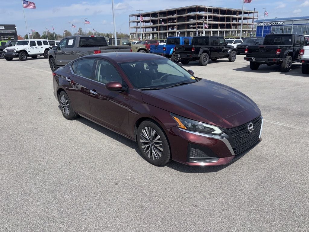 2023 Nissan Altima 2.5 SV
