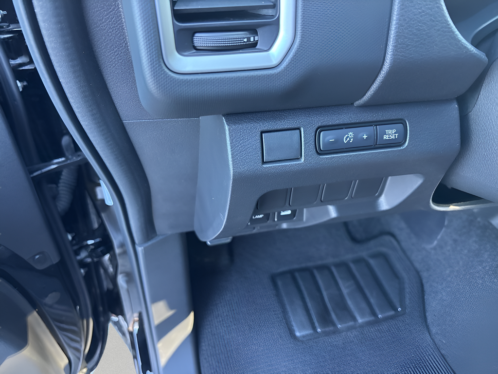 2023 Nissan Frontier SV CPO