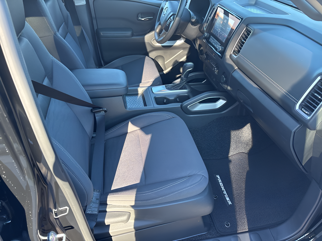 2023 Nissan Frontier SV CPO
