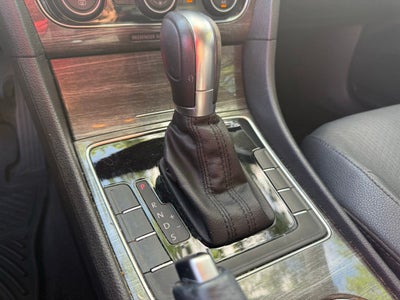 2016 Volkswagen Passat 1.8T SE