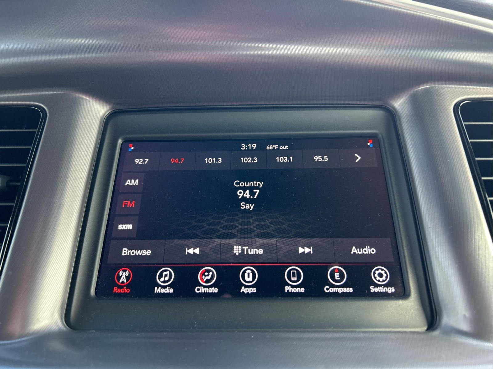 2019 Dodge Charger SXT