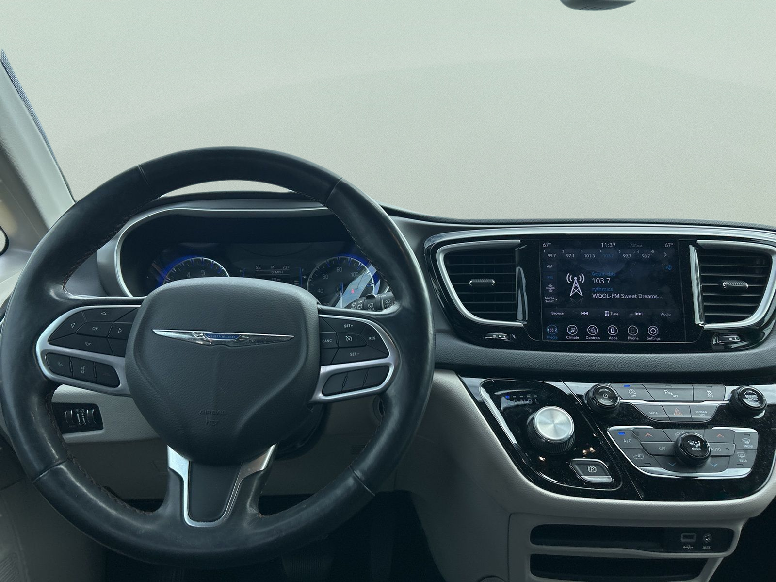 2020 Chrysler Pacifica Touring L