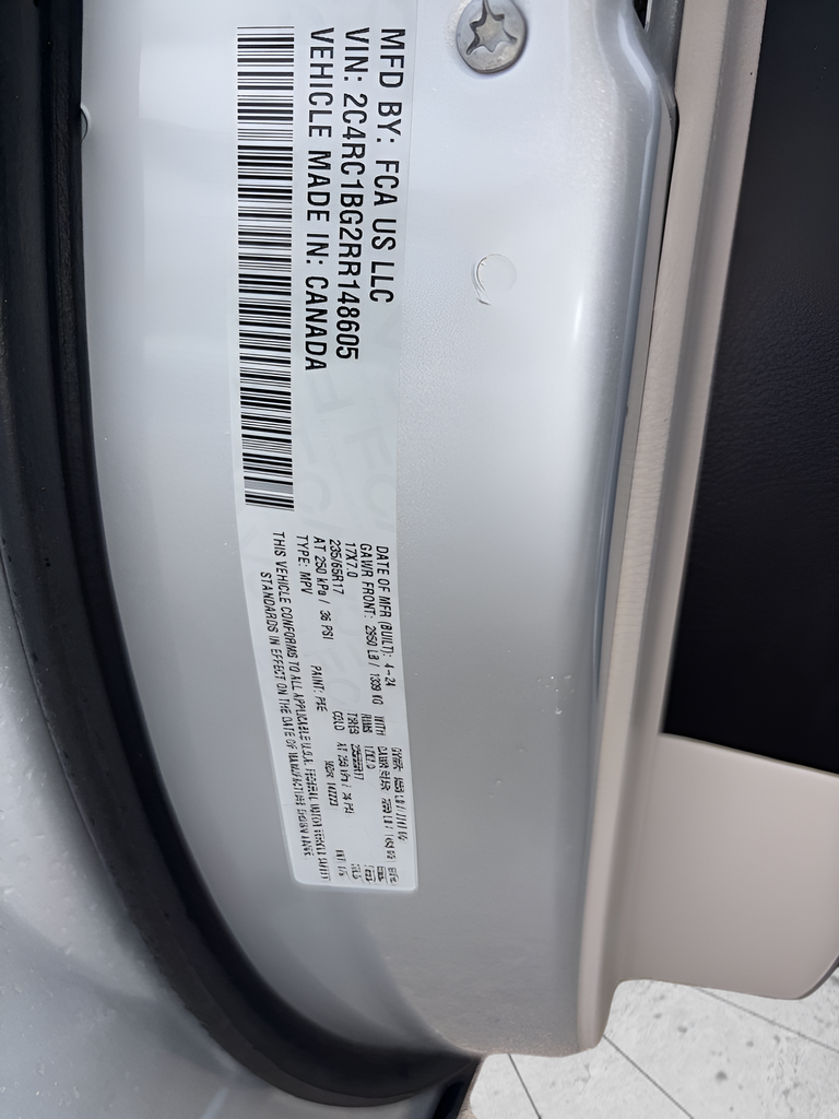 2024 Chrysler Pacifica Touring L