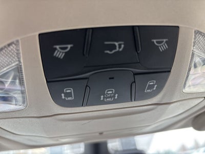 2023 Chrysler Voyager LX CPO