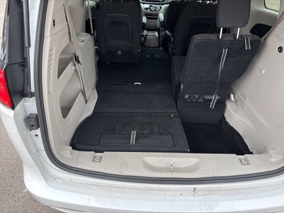 2023 Chrysler Voyager LX CPO