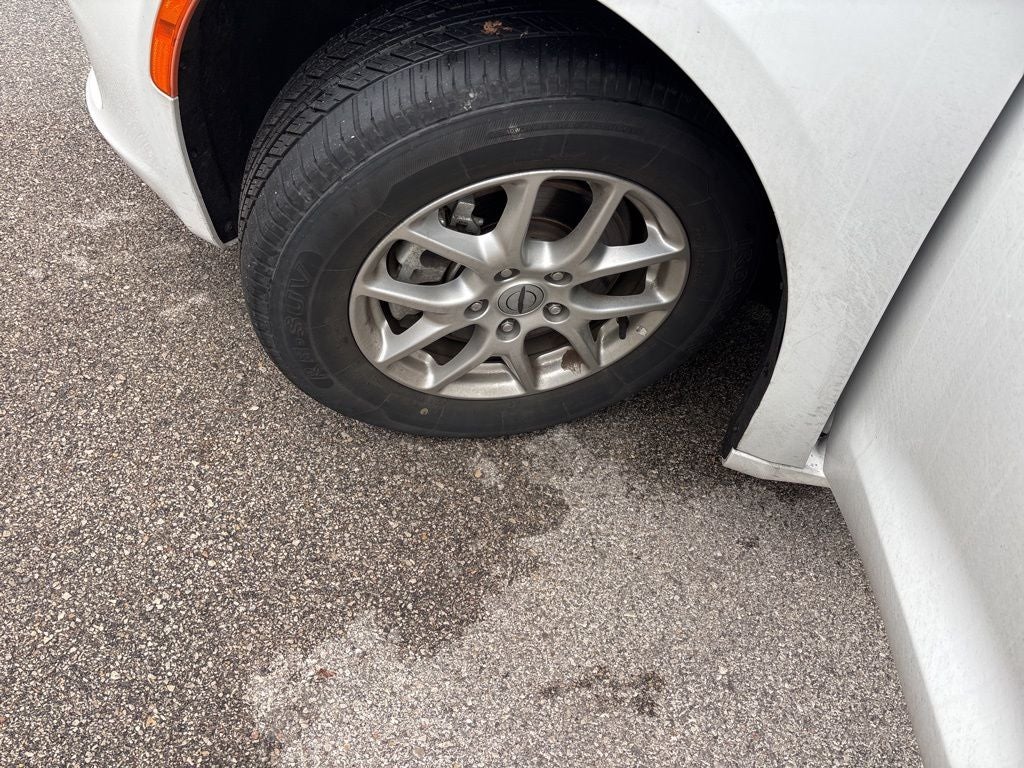 2023 Chrysler Voyager LX CPO